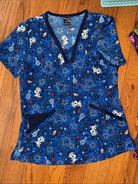 tokidoki by Koi Scrub top
